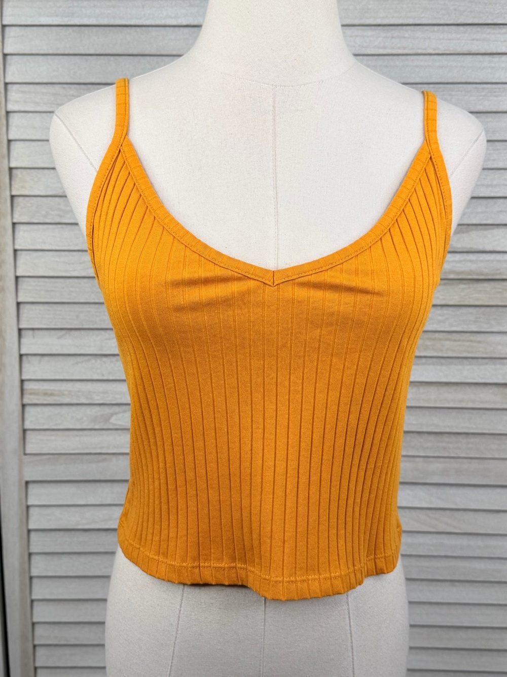 H&M Women's Orange Ribbed Cropped Cami Top-Medium